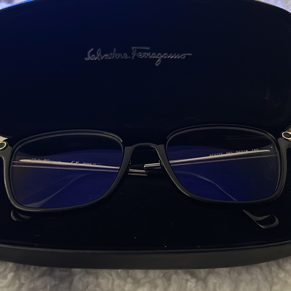 Salvatore Ferragamo optical frames - Picture 6 of 7
